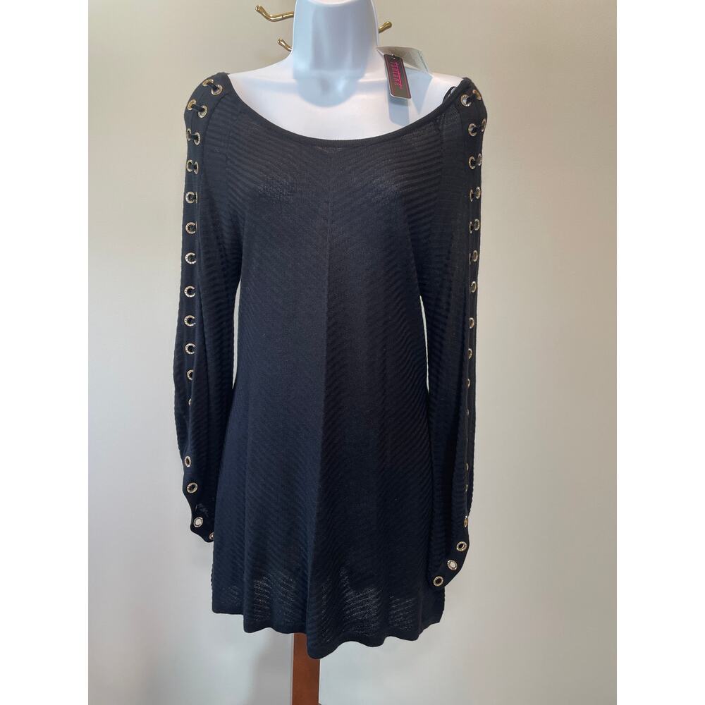 Fontana Size M NWT Black Knit Top Bell Sleeves Gold Detail Old‑Money Style